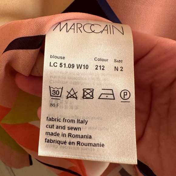 Marc Cain colour block summer blouse - size S - Picture 3 of 7